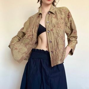 🪴Vintage Y2K Silk Green Embroidered Top🪴